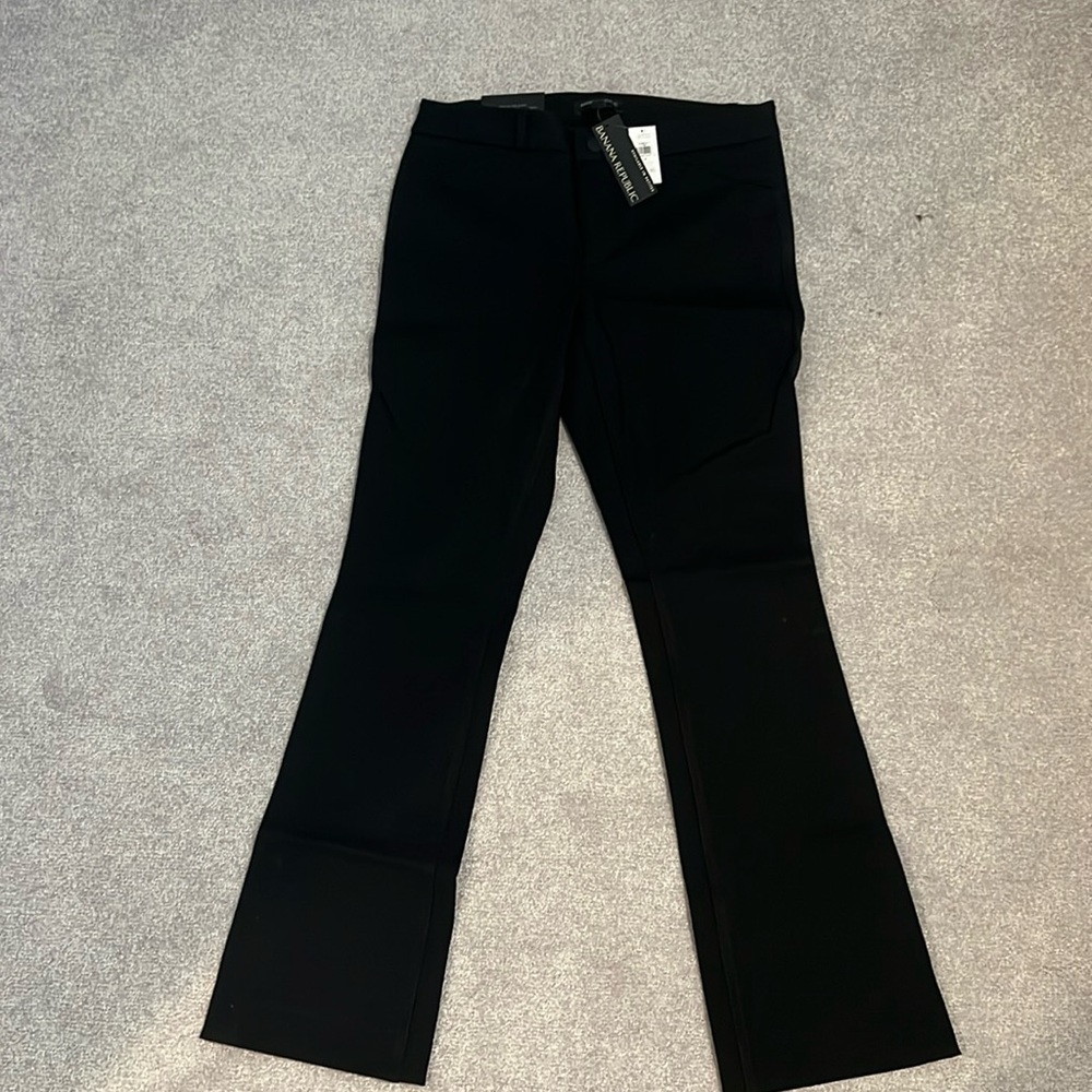 Banana Republic- New with Tags- SLOAN trousers size 4